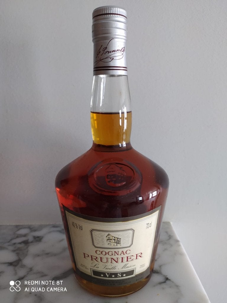 Cognac Prunier V.S., Enlèvement