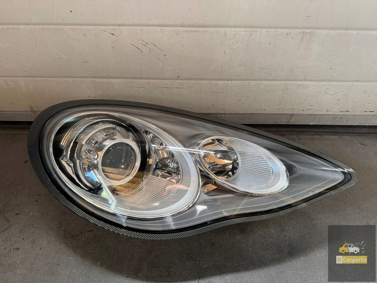97063117207, Porsche Panamera 970 bi xenon LED rechterlamp, Gebruikt, Porscheplatz 1
70435  Stuttgart, DE, Porsche, Info@porsche.de