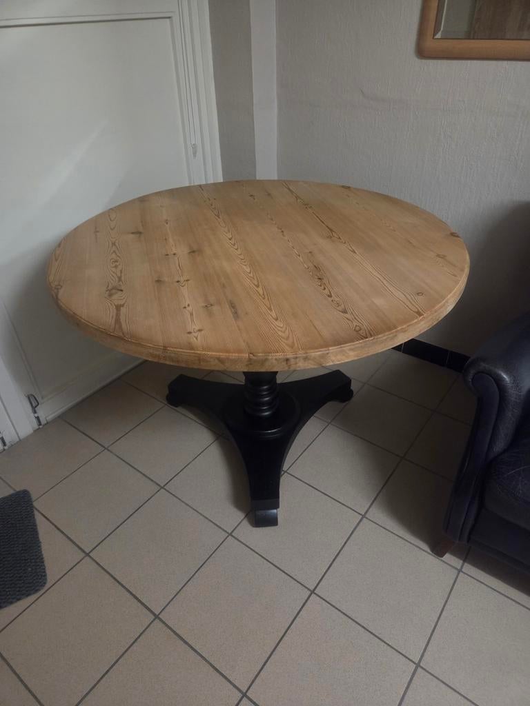 Mooie vinted tafel, Ophalen