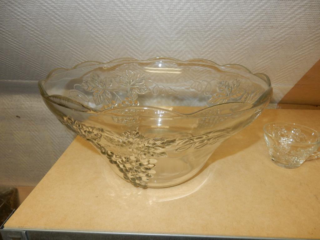 nr.793 - Bowl met vier kommetjes, Enlèvement, Comme neuf, Verre