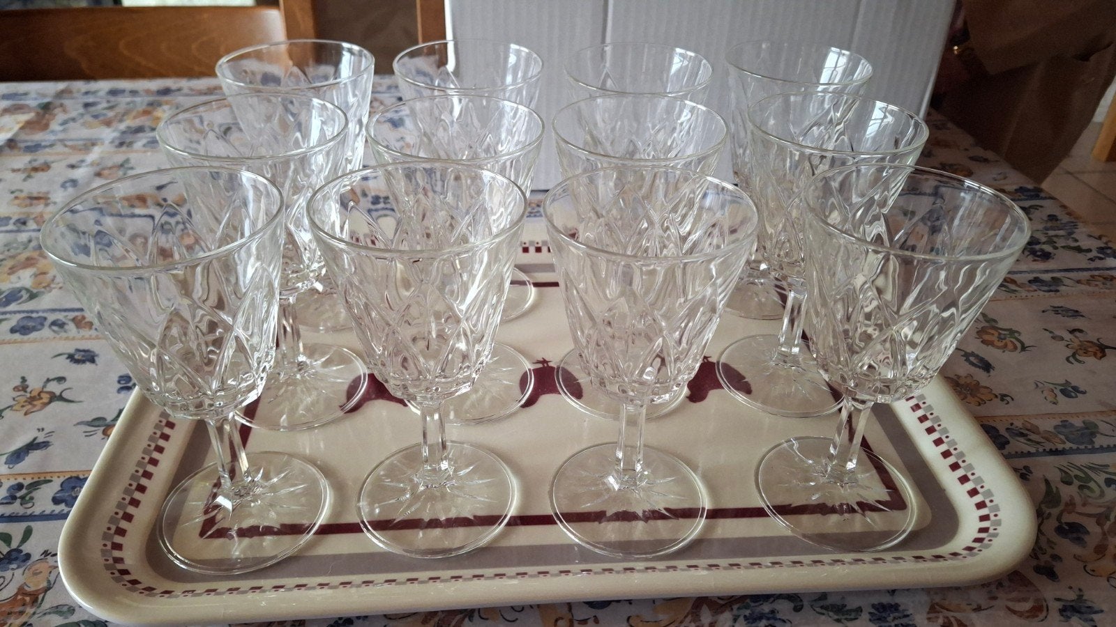 verres  à vin, Enlèvement