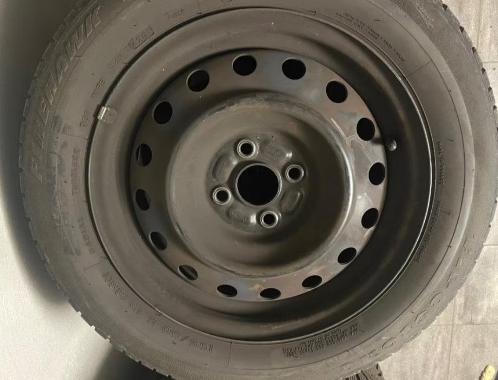 Winterbanden, Ophalen, 18 inch, Gebruikt, Banden en Velgen