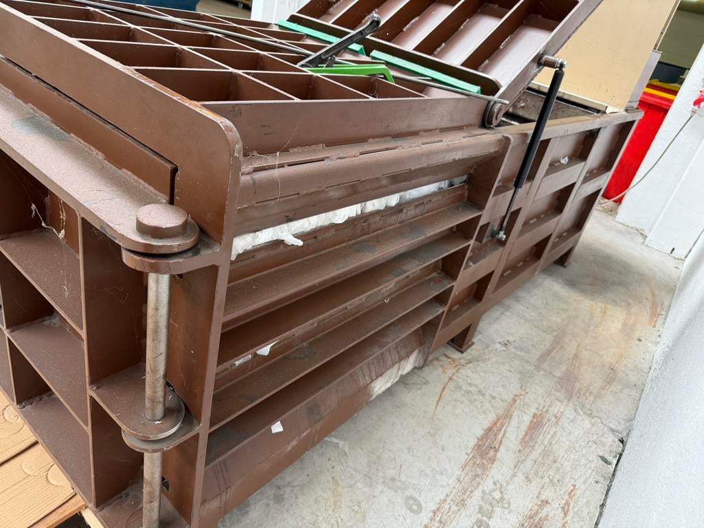 PRESSE À BALLES, Electroménager, Électroménager & Équipement Autre, Enlèvement