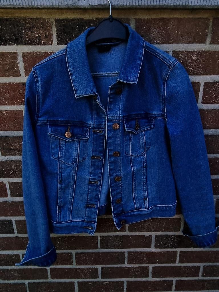 Pakket kleding - 25 euro -  min.70 stuks, Kleding | Dames, Ophalen, Gedragen