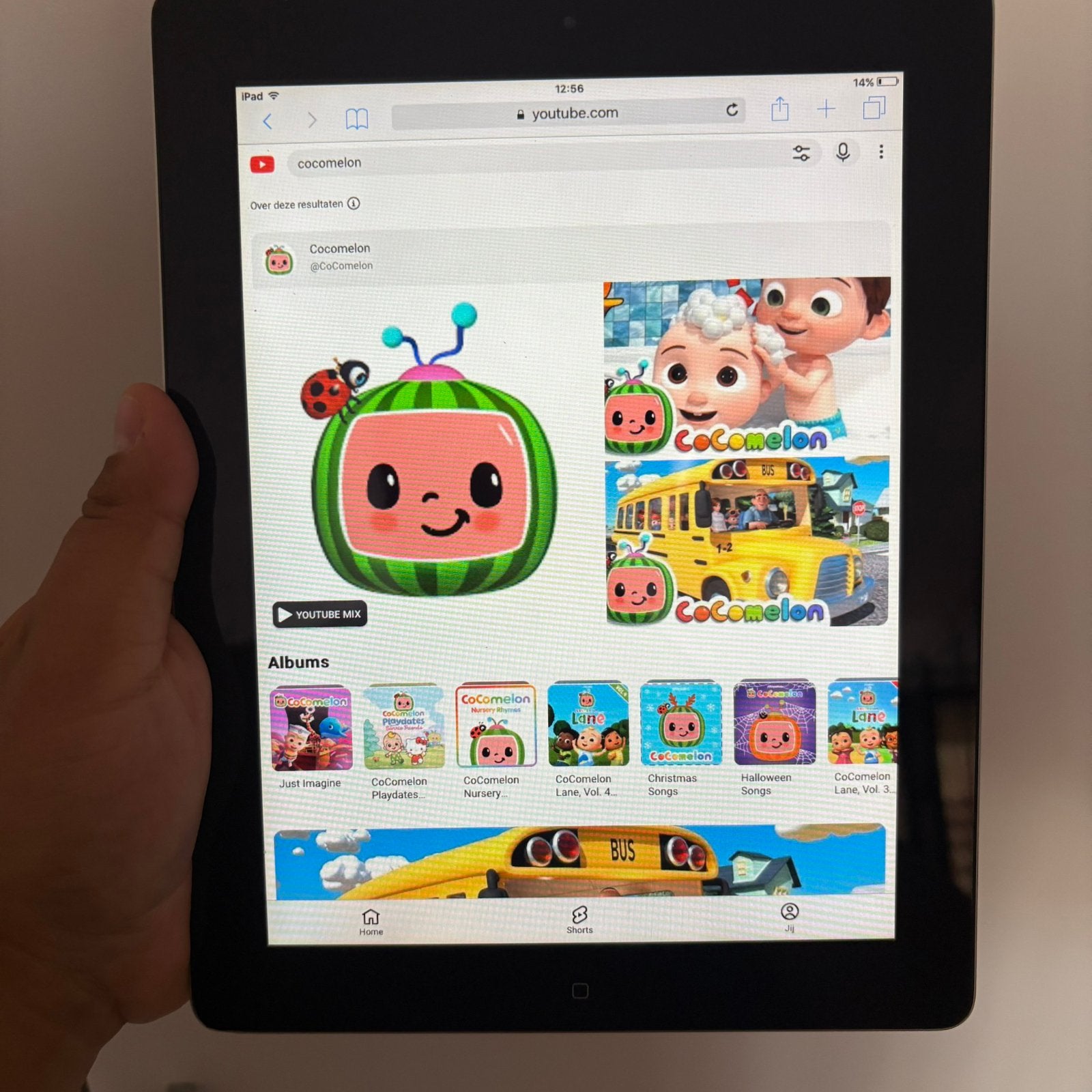 Petite tablette iPad avec YouTube, Enlèvement, Comme neuf