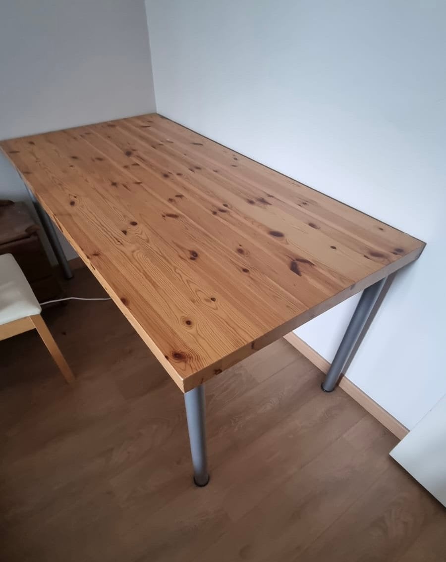 Bureau/ table á manger, Enlèvement, Utilisé