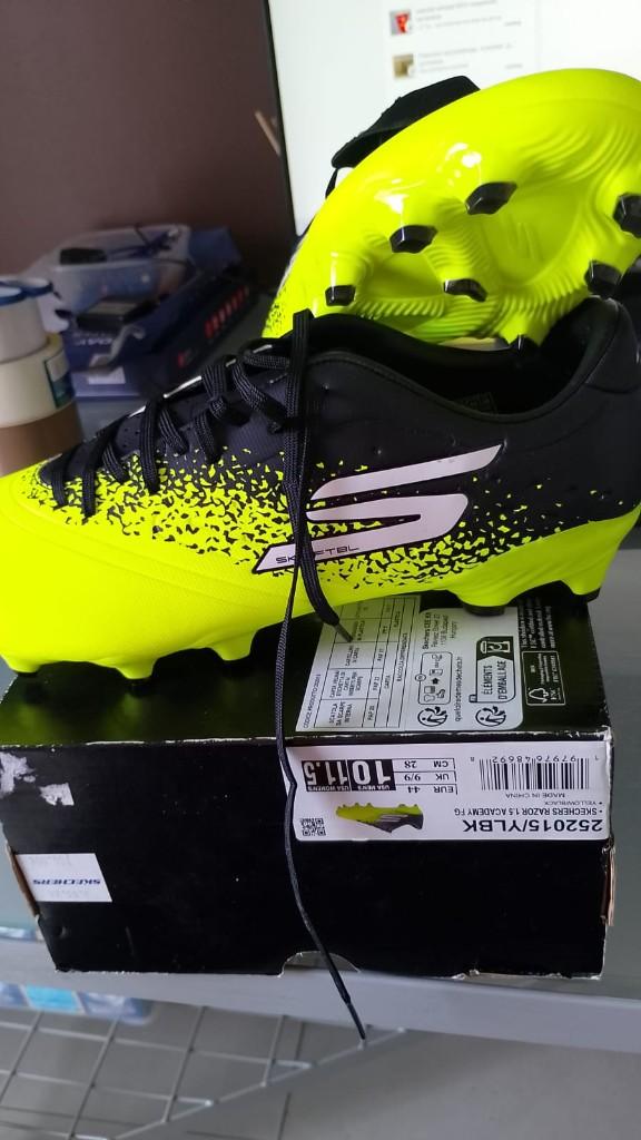 NIEUW voetbalschoenen Skechers 44 razor 1.5 fg academy, Ophalen of Verzenden