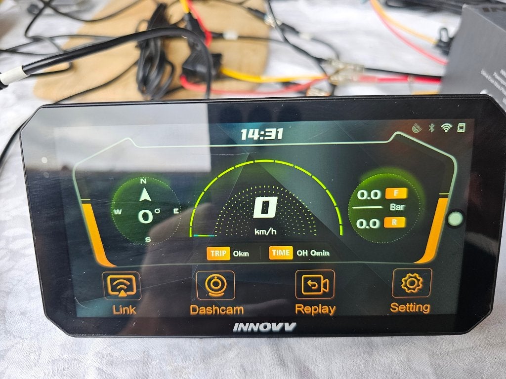 INNOVV android of carplay display voor motoren, Ophalen of Verzenden, Zo goed als nieuw