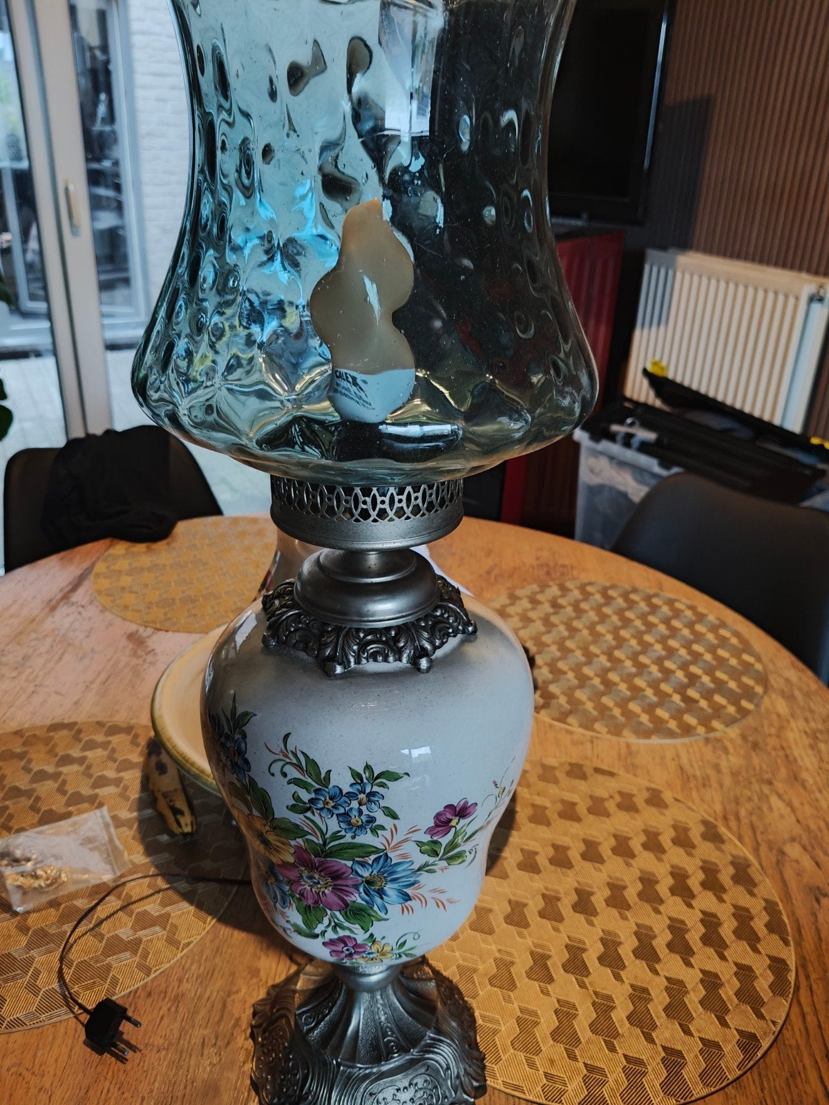 mooie porcelijn lamp, Enlèvement