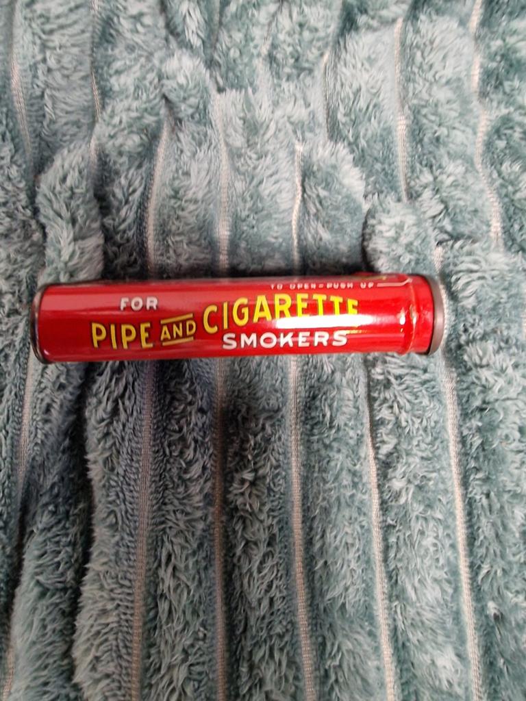 Ancienne boîte à cigarettes Prince Albert, Collections, Enlèvement ou Envoi, Utilisé, Boite à tabac ou Emballage