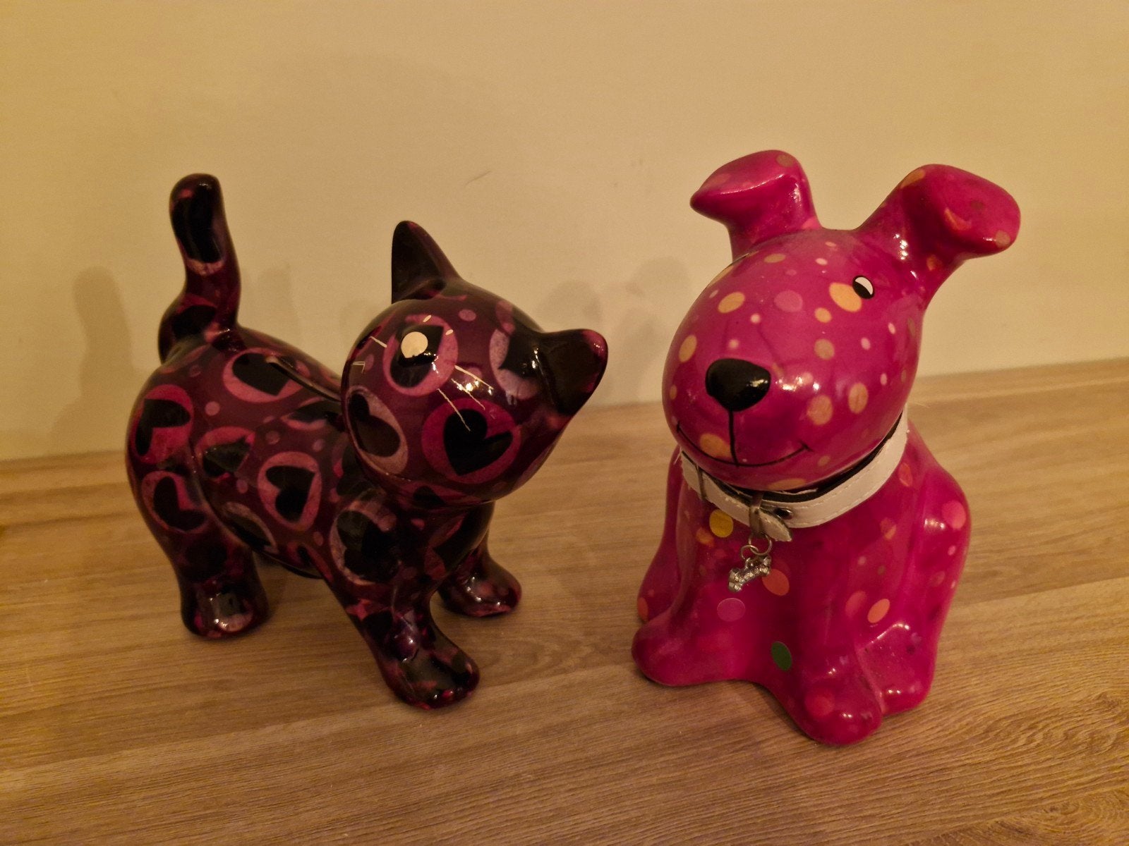 Originele Pomme Pidou spaarpotten , Kat en Hond , met dop, Collections, Enlèvement ou Envoi, Utilisé, Pierre, Poterie ou Céramique