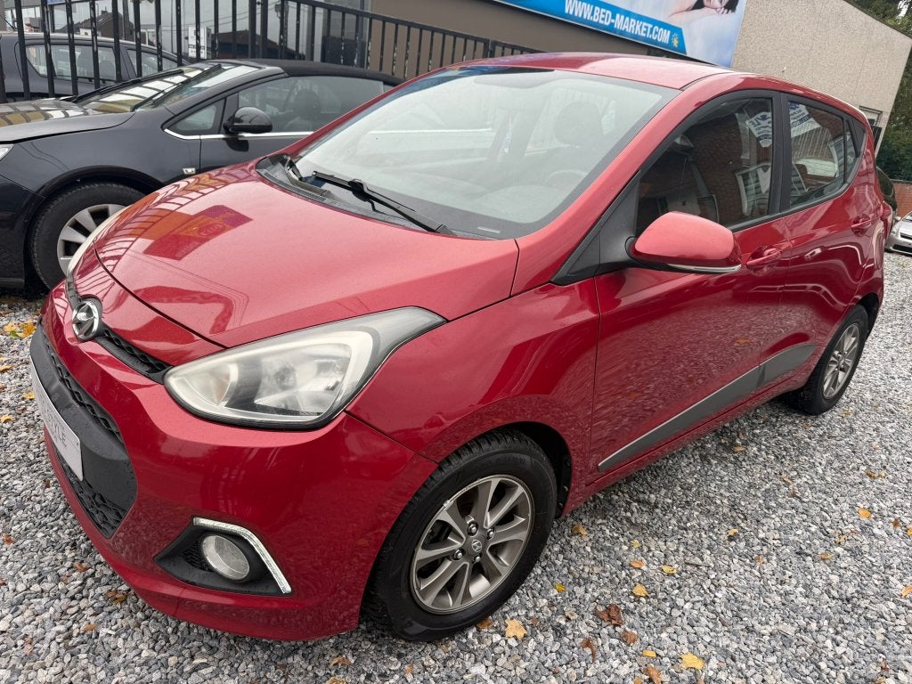 Hyundai i10 1.0 ESSENCE/PDC/USB/AUX/JANTES/CLIM, Auto's, Voorwielaandrijving, Euro 6, Bluetooth, Handgeschakeld