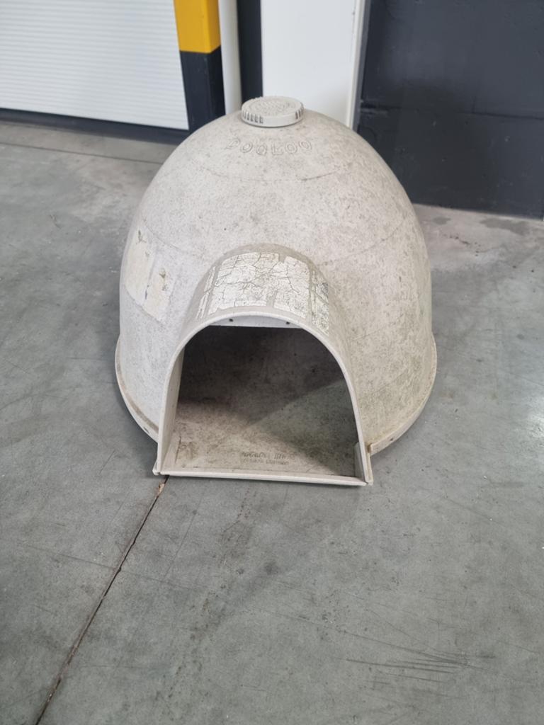 Dogue, Enlèvement, Utilisé, Niche à chien