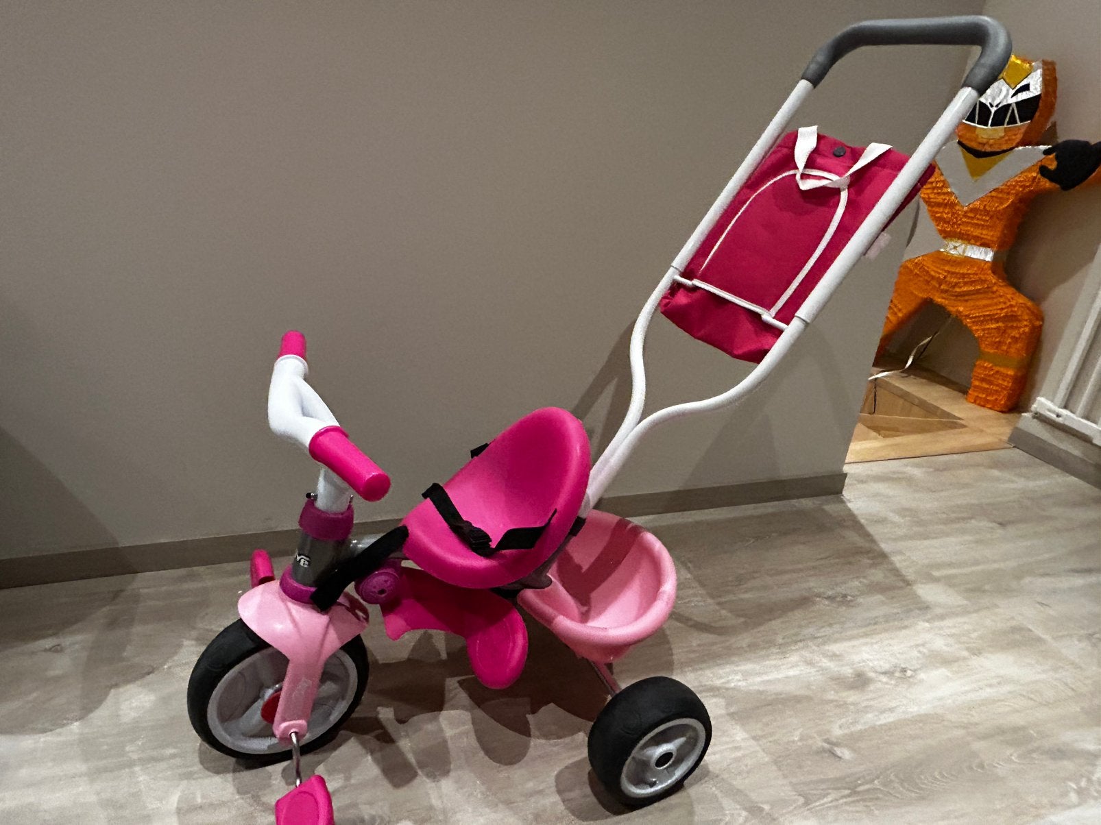Driewieler roze Smoby, Ophalen, Zo goed als nieuw