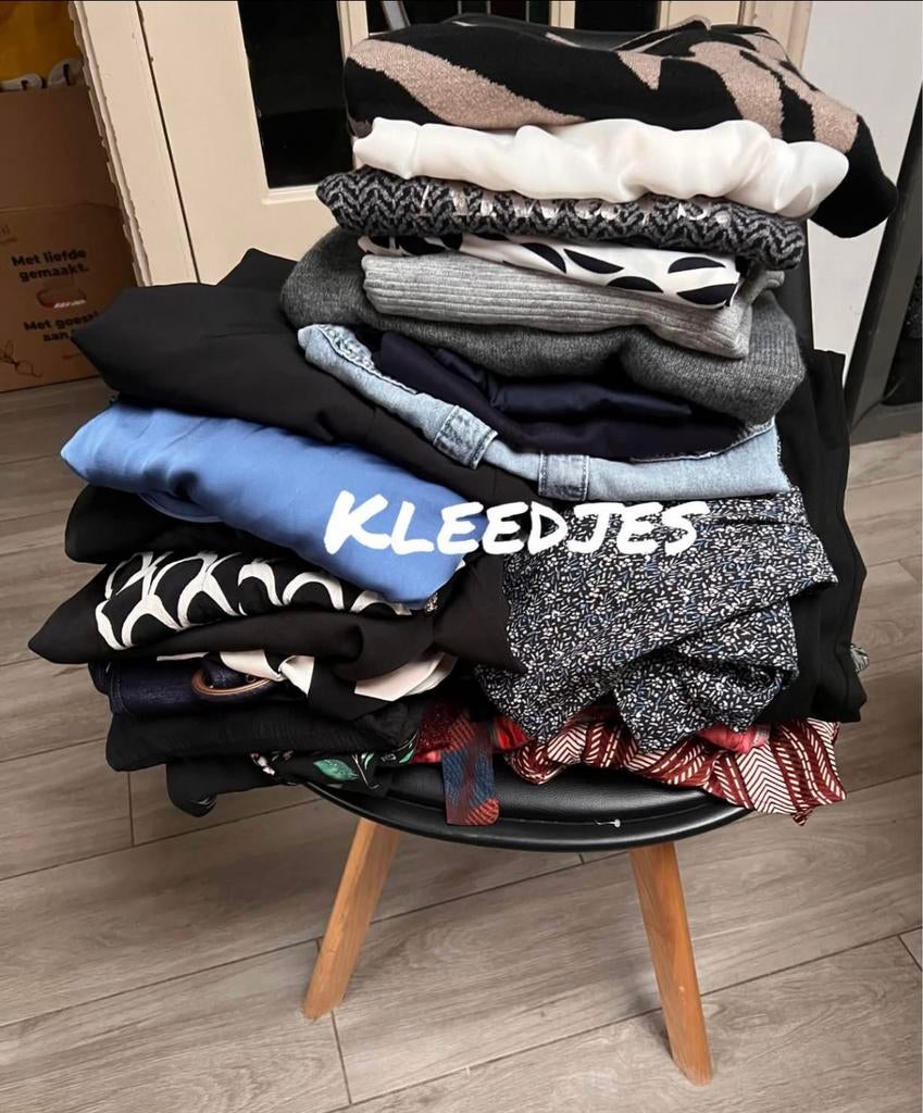 Pakket kledij maat small paar stuks medium, Kleding | Dames, Dames-kledingpakketten, Ophalen, Zo goed als nieuw, Maat 36 (S)