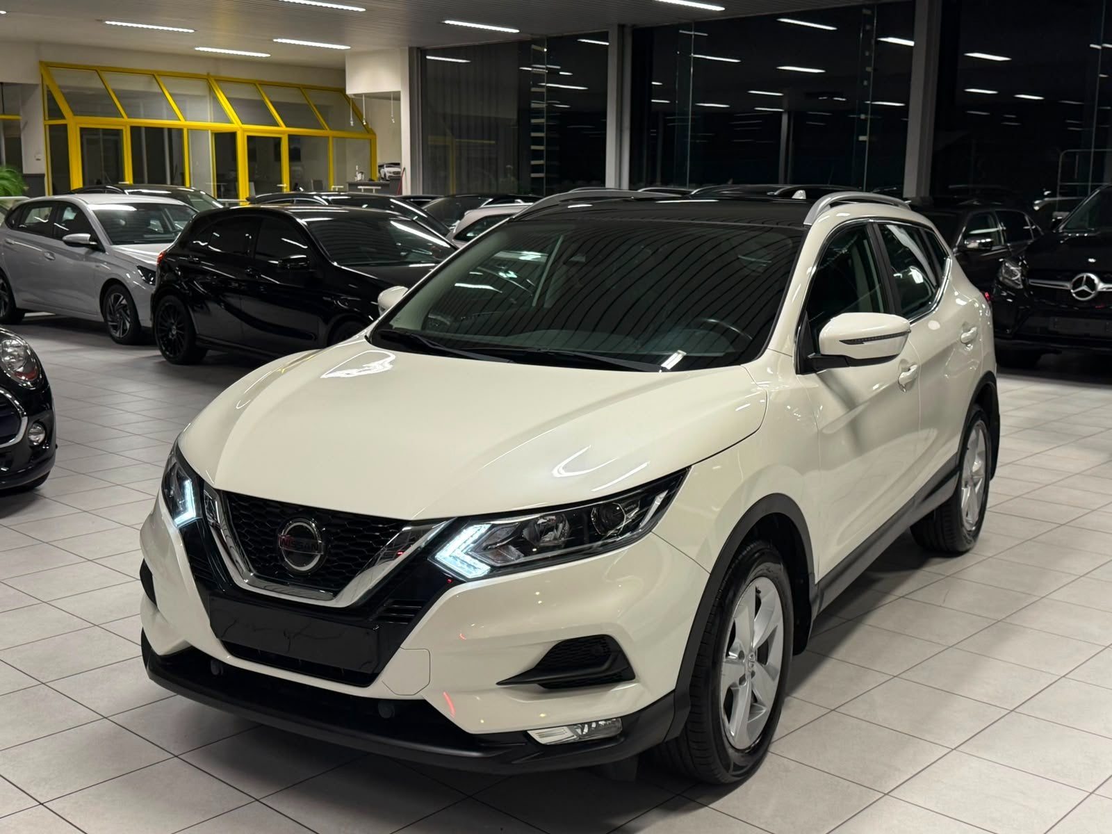 Nissan Qashqai Automatique 1.3i Essence 117kW Euro 6, Autos, Achat, Euro 6, Cruise Control, Autres couleurs