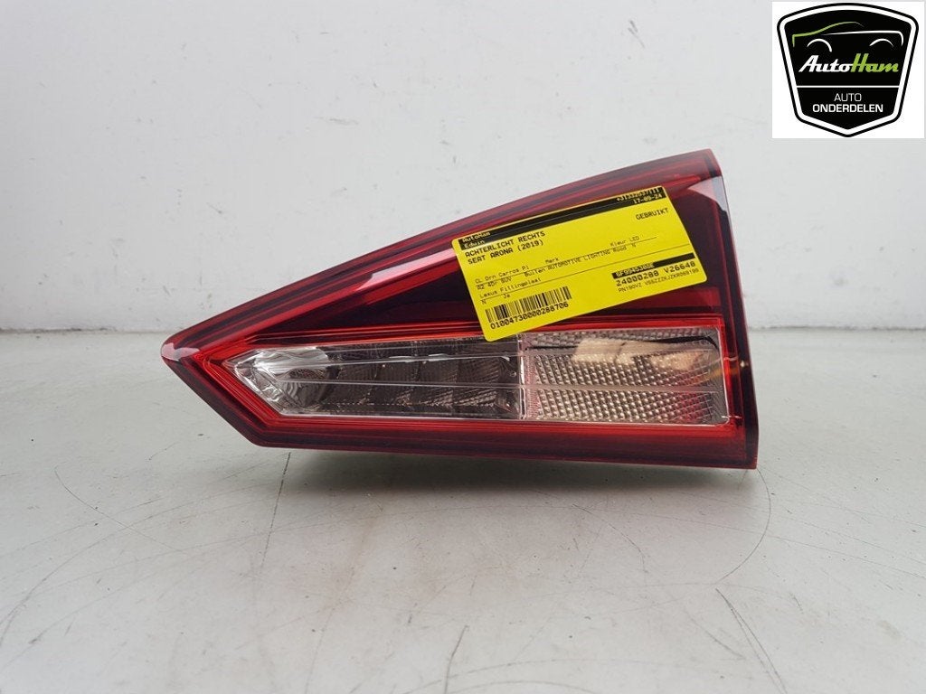 FEU ARRIÈRE DROIT Seat Arona (KJX) (|6F9945308E|), Utilisé, Seat