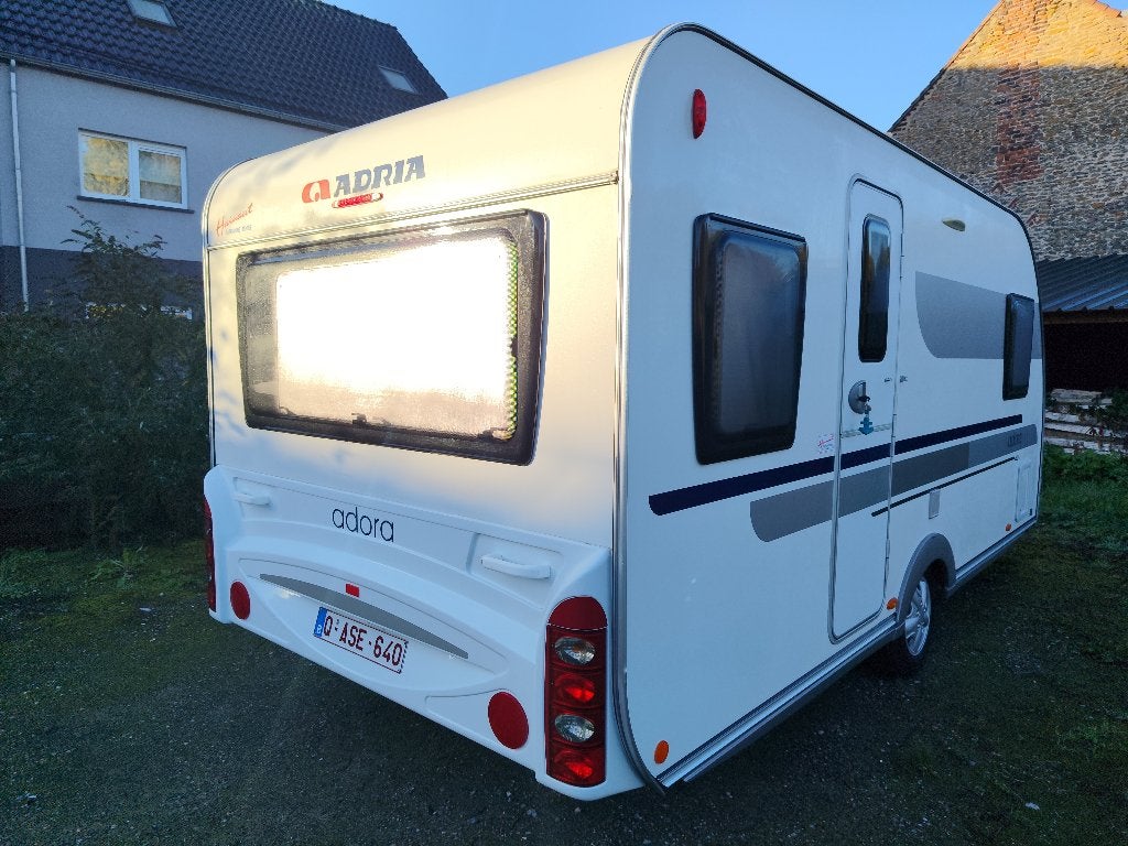 caravane adria, Jusqu'à 4, 6 à 7 mètres, Particulier, Adria