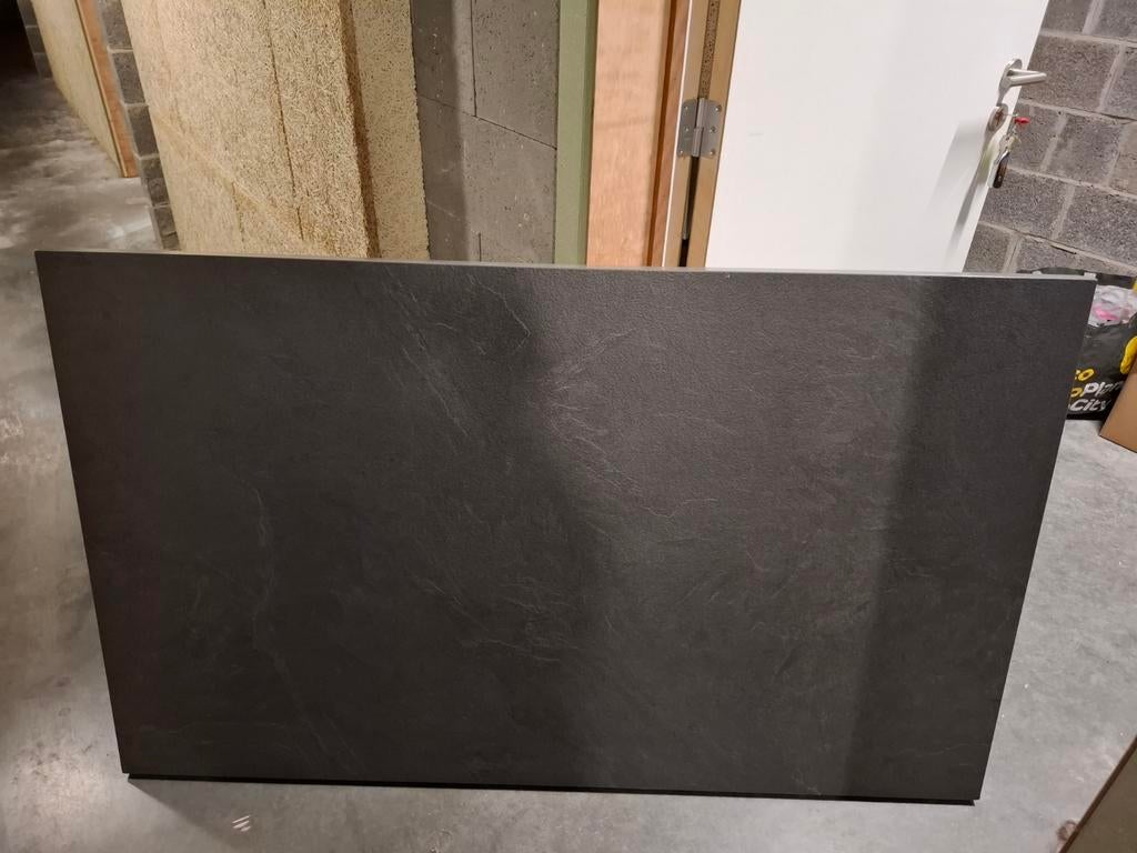 Table salle à manger, Enlèvement