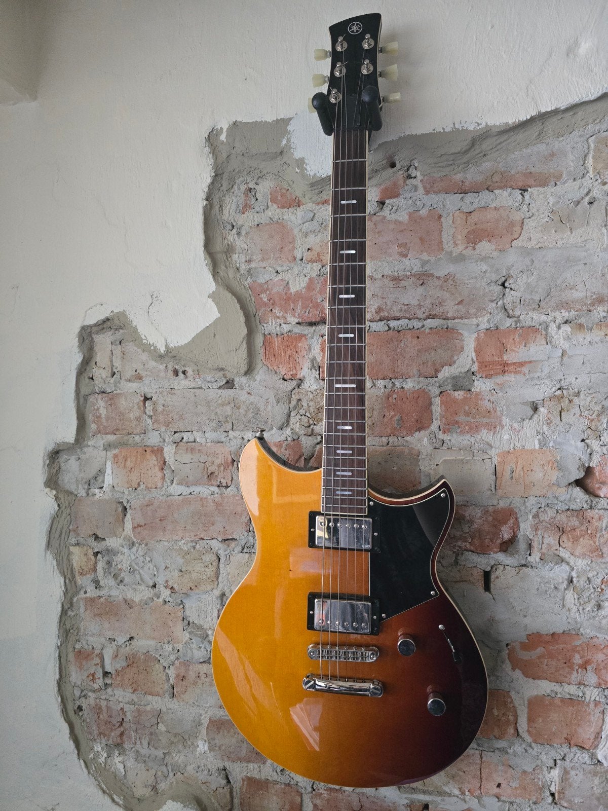 Yamaha Revstar RSS20 sunset burst, Muziek en Instrumenten, Snaarinstrumenten | Gitaren | Elektrisch, Ophalen, Zo goed als nieuw