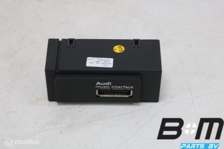 Aansluitstuk externe media Audi A3 8V 8V0035736, Autos : Divers, Utilisé