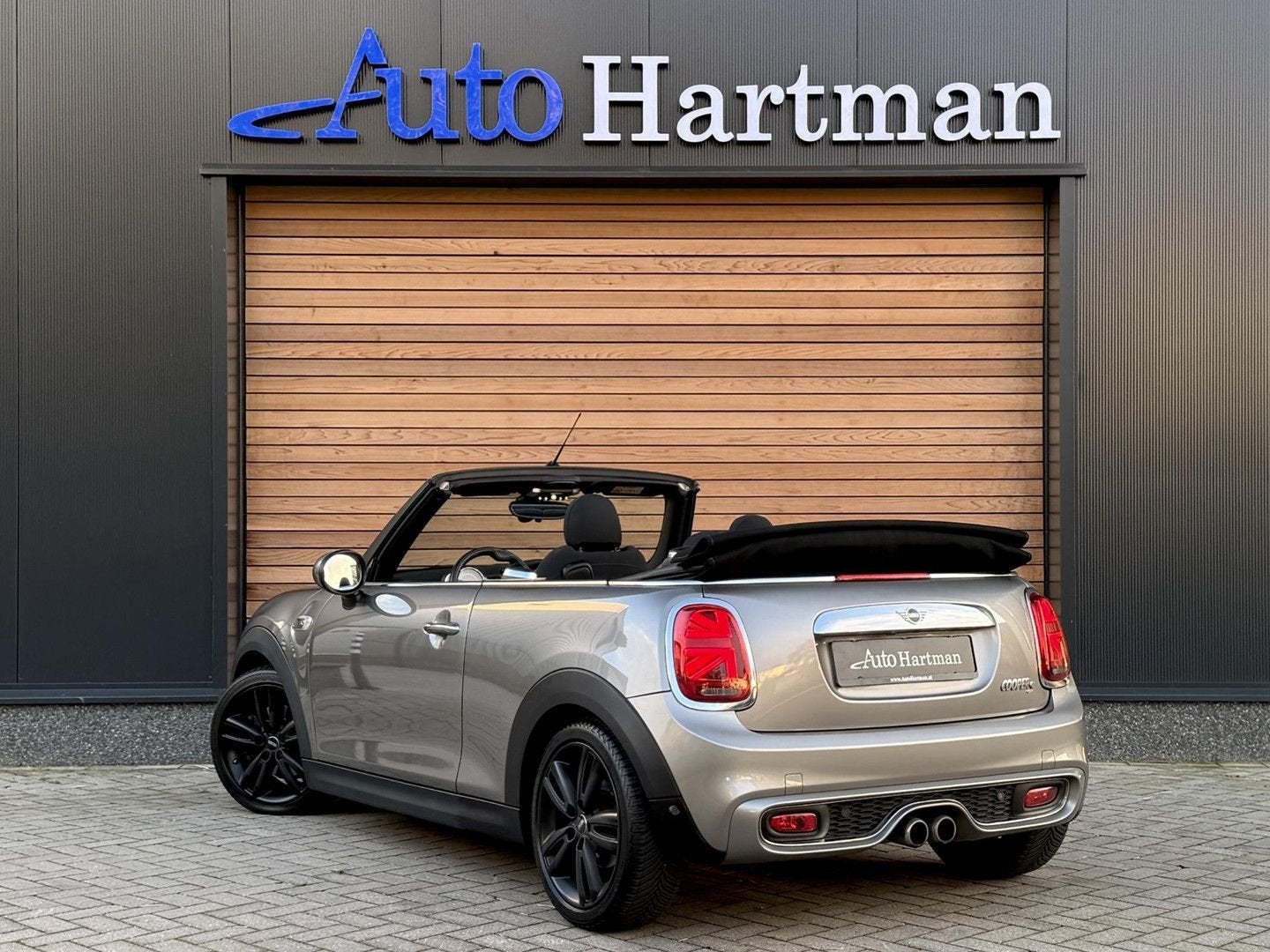 MINI Cooper S Cabrio 2.0 Chili JCW-PAKKET|CAMERA|LED|CRUISE|, Autos, Argent ou Gris, Achat, Entreprise, Cabriolet