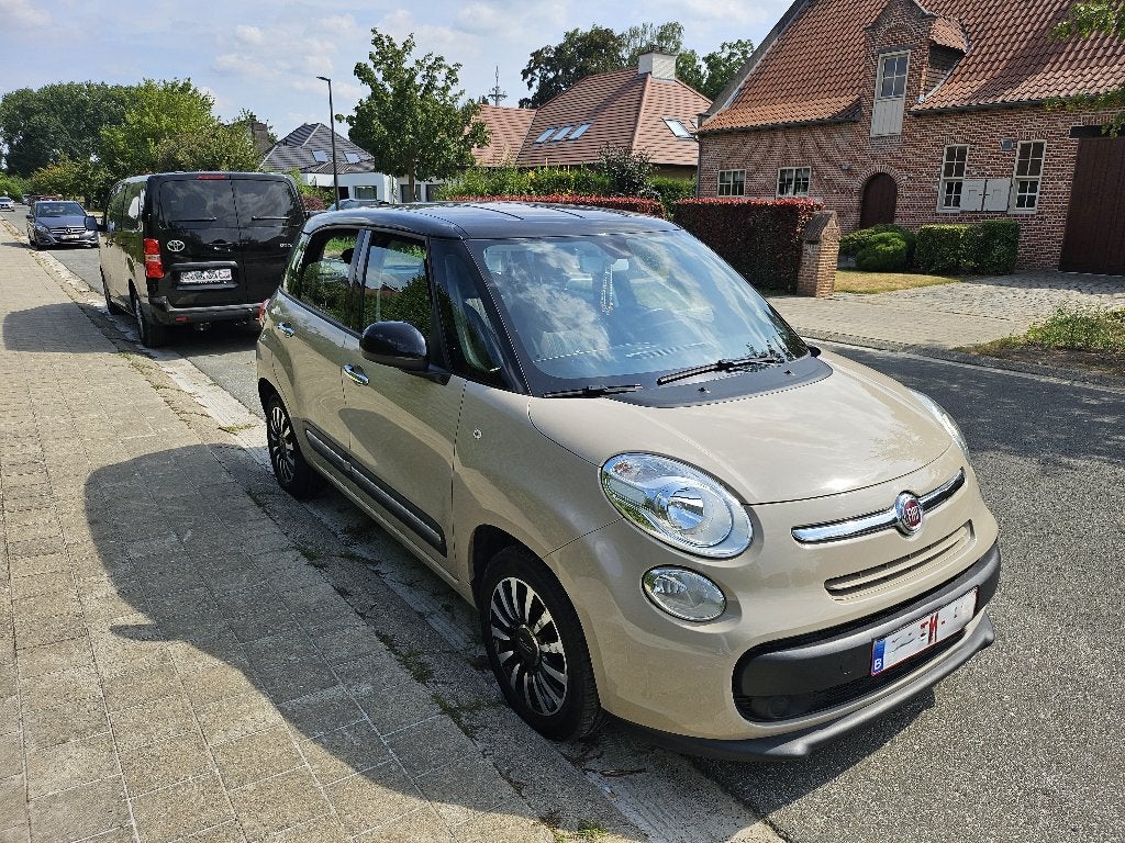 Fiat 500L – 2015 – Benzine – Slechts 93.000 km, Voorwielaandrijving, Stof, Euro 6, Parkeersensor