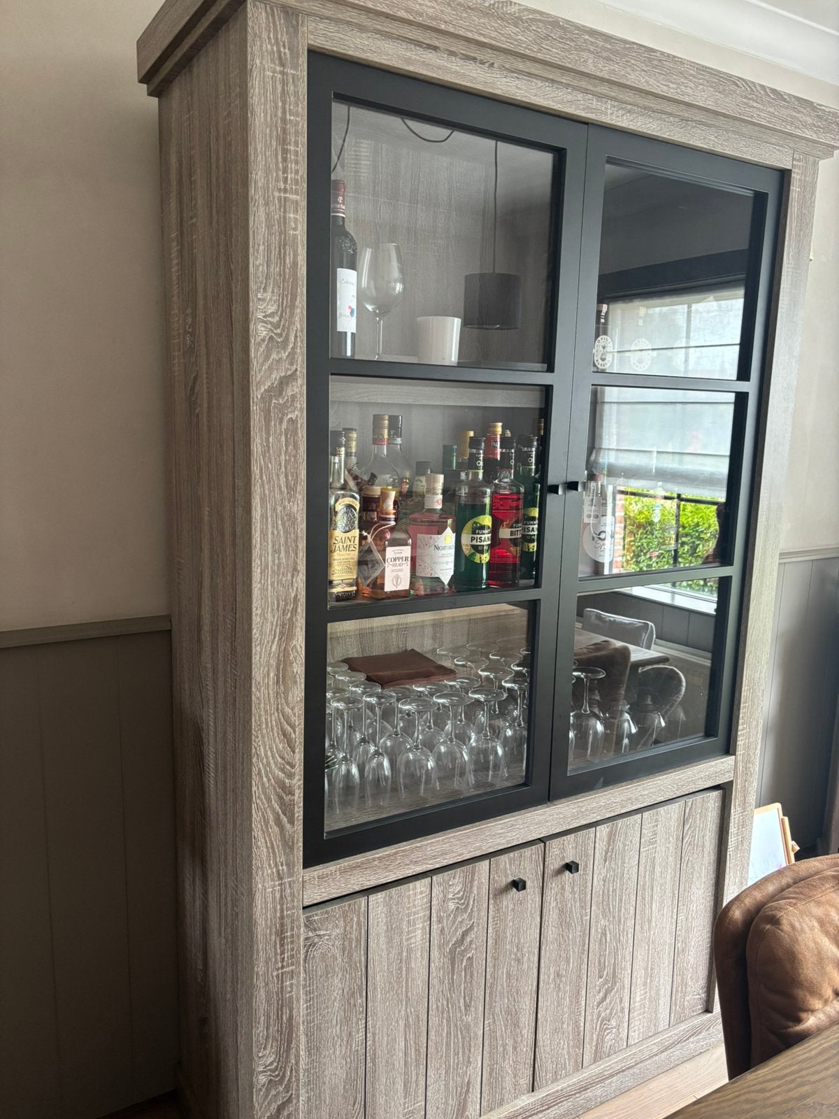 Dressoir en barkast, Ophalen, Zo goed als nieuw