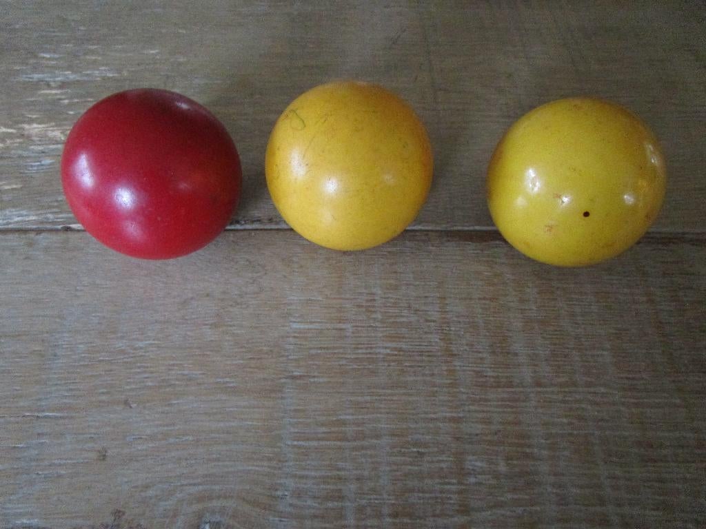 3 biljart ballen, Ophalen of Verzenden, Gebruikt, Keu of Ballen