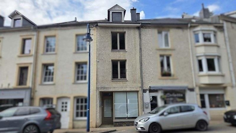 BOUILLON : maison de commerce (+-120m²), véranda, terrasse., Immo, Maisons à vendre, Habitation avec espace professionnel, 96 m²
