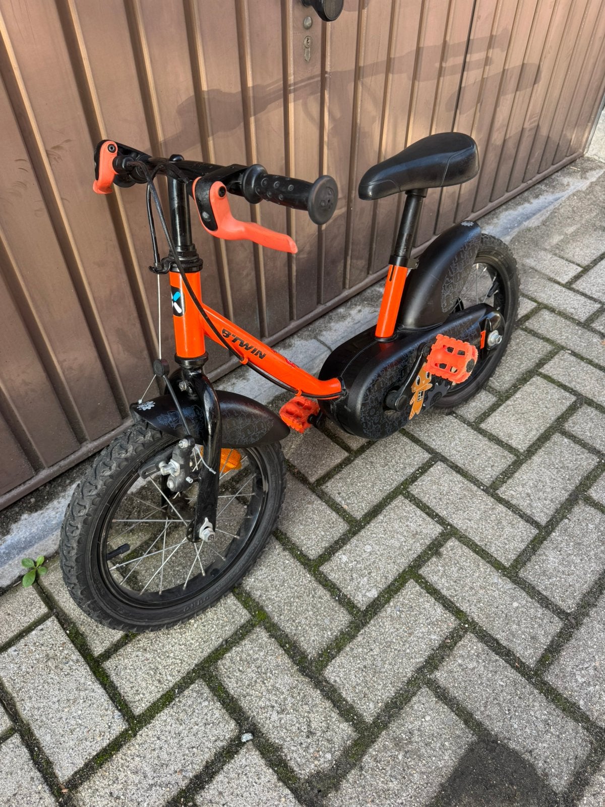 Velo enfant Btwin 14 pouces avec petite roue stabilisatrice, Enlèvement, Utilisé, Moins de 16 pouces