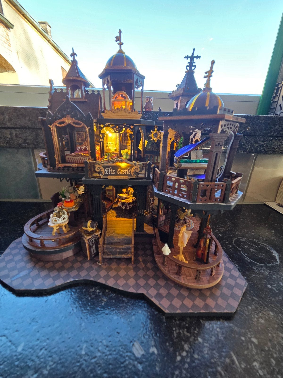 zelfgebouwde miniatuurtjes te koop 15€/stuk, Hobby en Vrije tijd, Ophalen of Verzenden, Gebruikt, Overige soorten