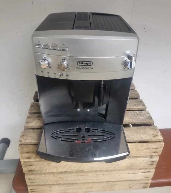 Machine a cafe Delonghi, Electroménager, Cafetières, Enlèvement