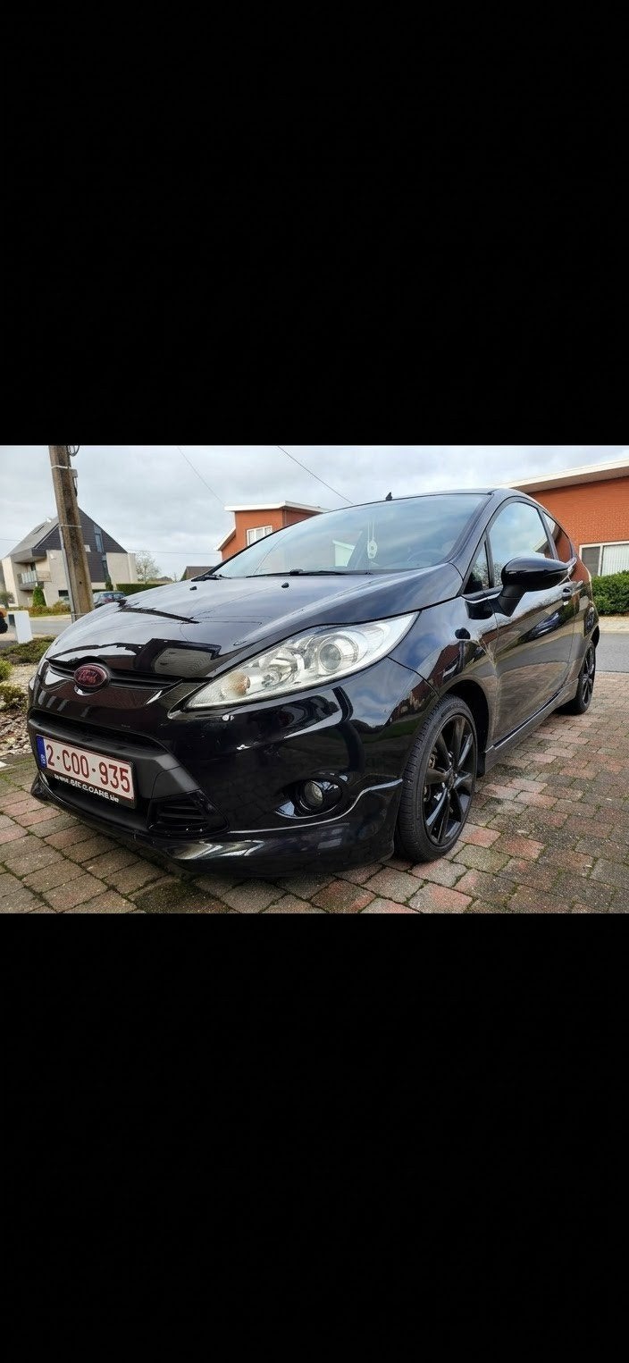 Ford Fiesta Mk7, Voorwielaandrijving, Stof, 4 cilinders, Zwart