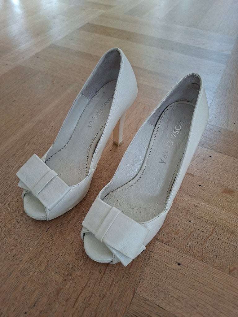Magnifiques chaussures de mariée Rosa Clara T36-37, Rosa clara, Escarpins, Comme neuf, Enlèvement