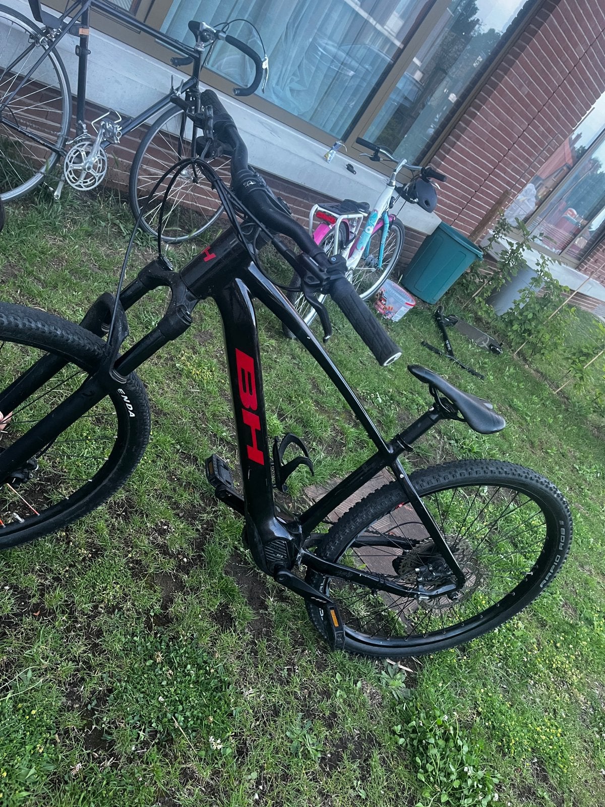 Vélo électrique, 51 à 55 cm, 50 km par batterie ou plus, Comme neuf, Enlèvement