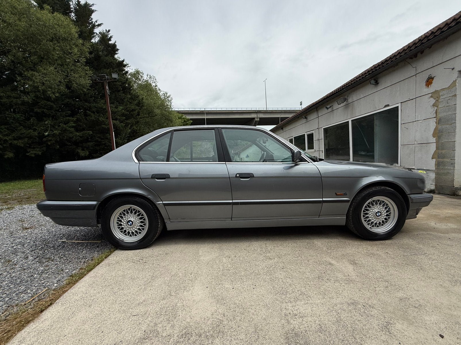 ✅Bmw🔥525 Tds Manuelle🔥Oldtimer👌Cuir, Cruise, Airco, Tél, Cuir, Argent ou Gris, Achat, 2500 cm³