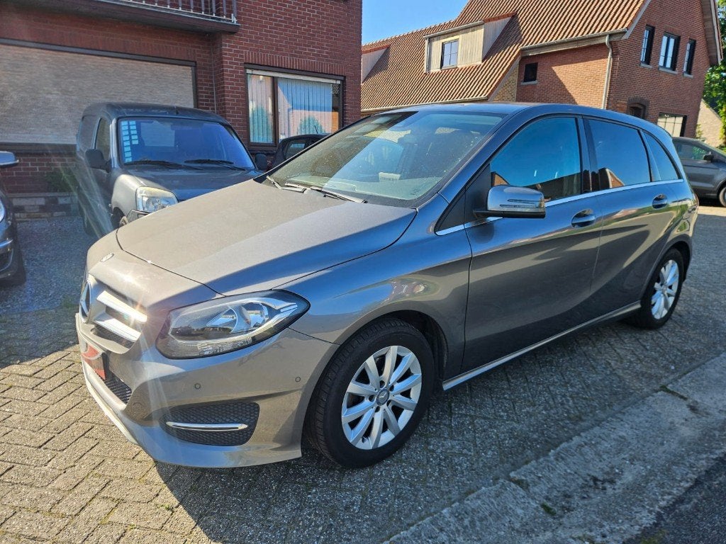 MERCEDES B200CDI/2015/AUTOMAAT/EURO6B/165dKM/GEKEURD, Auto's, Leder, Bedrijf, 5 deurs, Zilver of Grijs