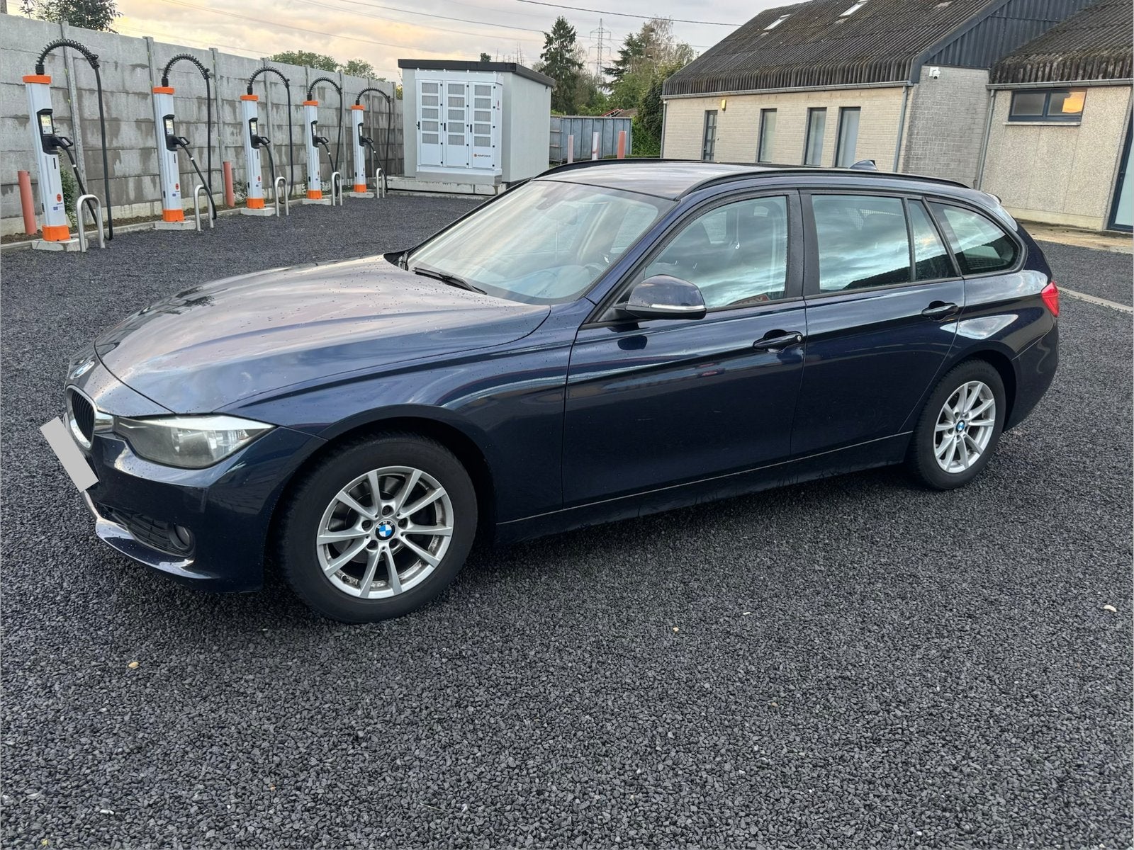 BMW 316d Touring – 2013 – 2.0 diesel – Euro 5 – +-200.000 km, Auto's, Achterwielaandrijving, Zwart, Blauw, Leder