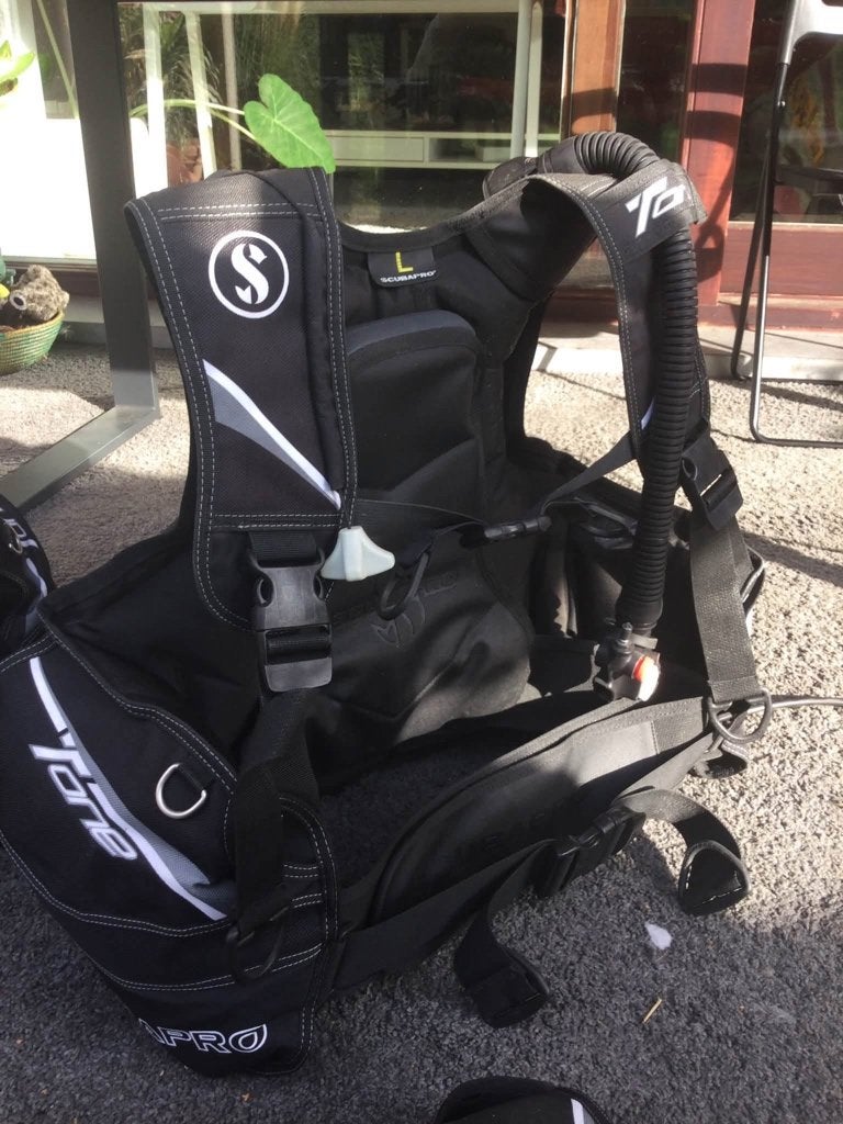Scubapro T-One size Large perfecte staat - 200€, Ophalen of Verzenden, Zo goed als nieuw, Trimvest of Wing
