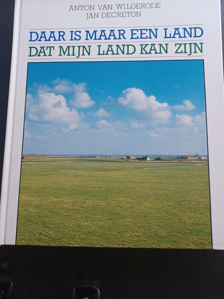 Anton van Wilderode Mais un pays qui peut être mon pays, Enlèvement