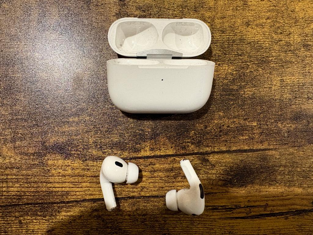 APPLE AirPods Pro (2nd generation), Bluetooth, Comme neuf, Blanc, Apple