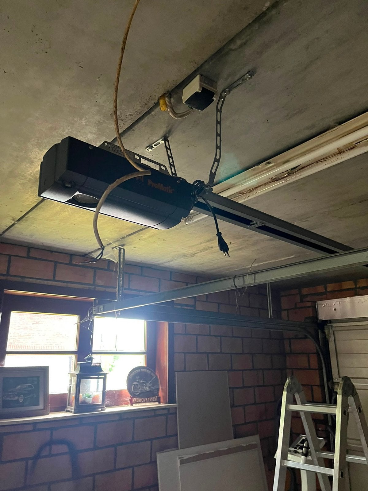 Motor voor garage poort, Doe-het-zelf en Bouw, Ophalen of Verzenden, Zo goed als nieuw