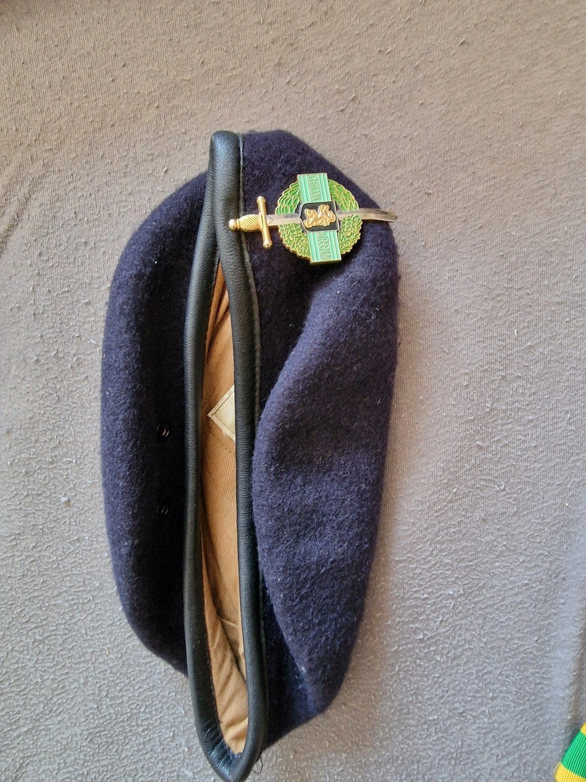 Beret kfmb, Verzamelen, Militaria | Algemeen, Ophalen of Verzenden