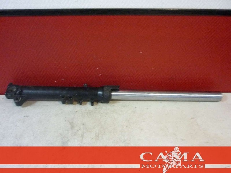 TUBE DE FOURCHE AVANT GAUCHE Honda CBR 1000 F 1993-1996, Dhr. S. di Majo, Utilisé, Info@cama-motorparts.nl, P.J. Troelstraweg 8 8
3144 CX  MAASSLUIS, NL