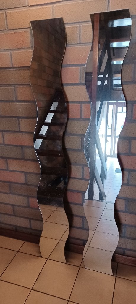 Deux miroirs, Huis en Inrichting, Woonaccessoires | Spiegels, Ophalen, Zo goed als nieuw, Minder dan 50 cm, 150 tot 200 cm