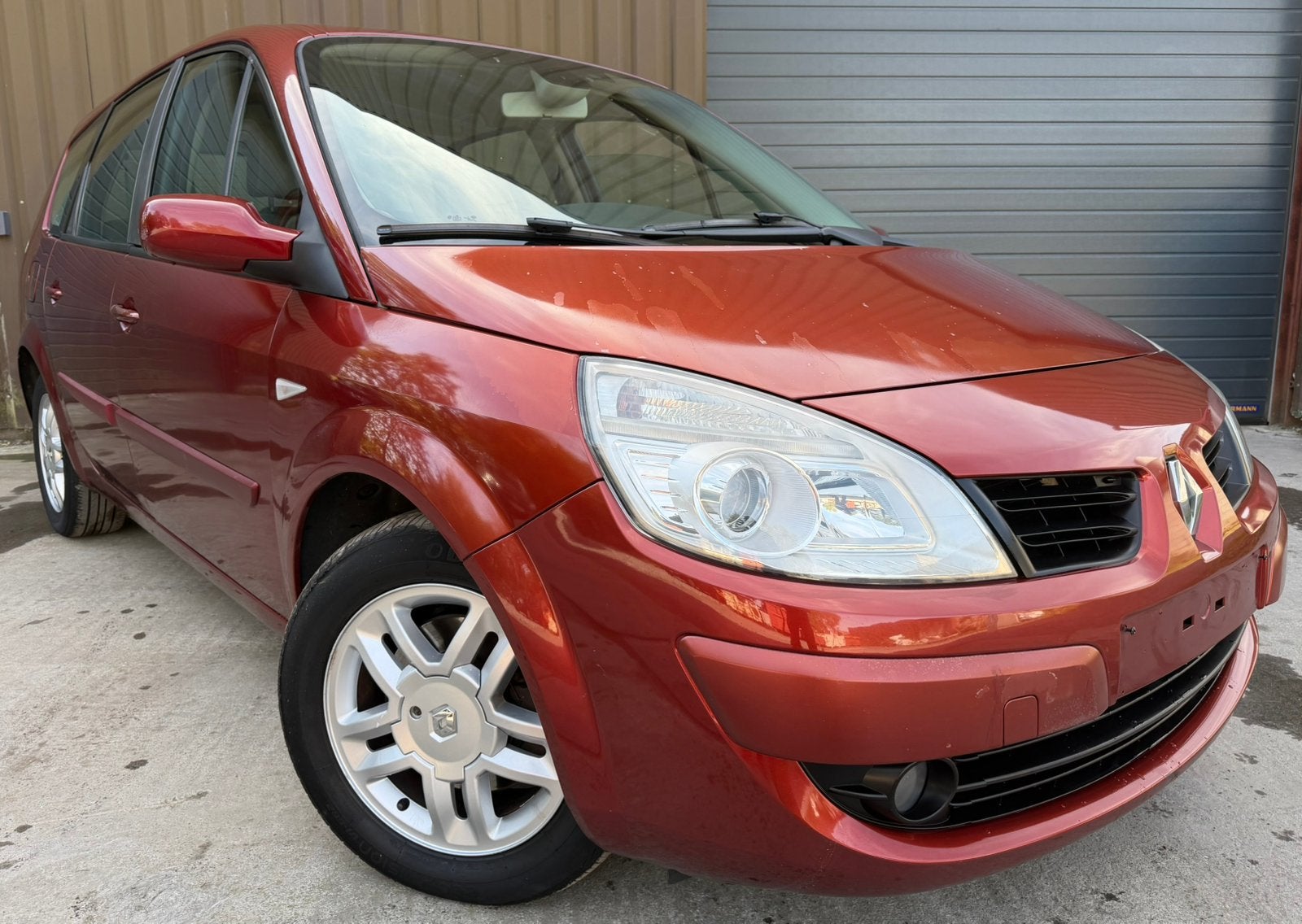 Renault Scenic 1.5 dci / Carnet d’entretien complet Renault, Rouge, Achat, Boîte manuelle, Entretenue par le concessionnaire