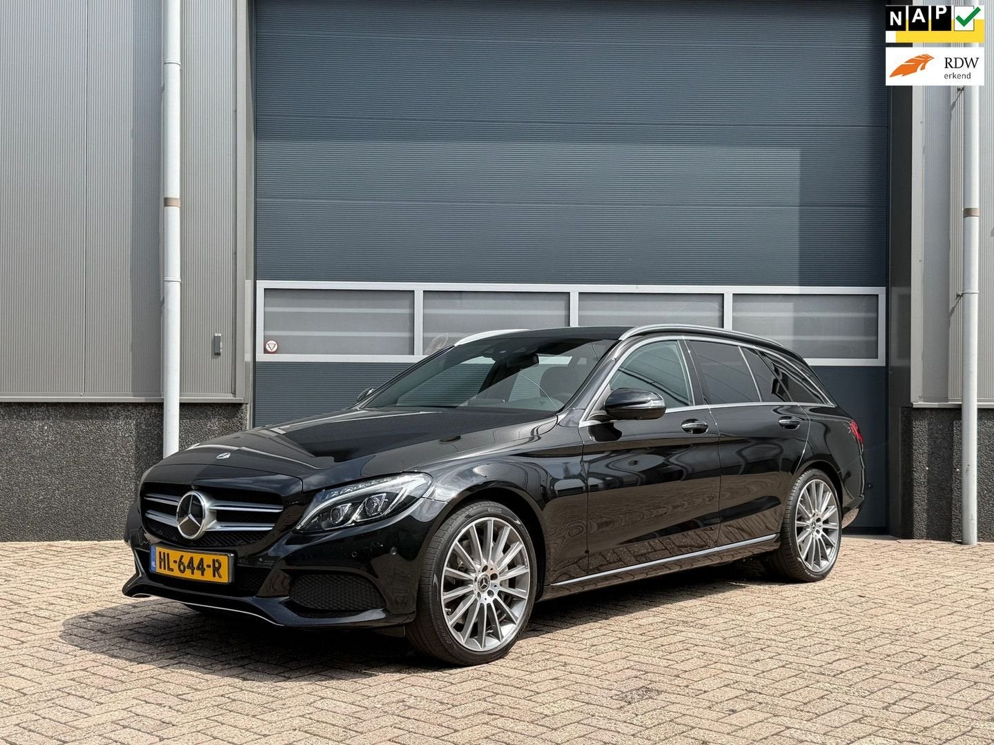 Mercedes-Benz C 350 Estate e Lease Edition bj.2015 360 Camer, Auto's, Automaat, Zwart, Break, Grijs