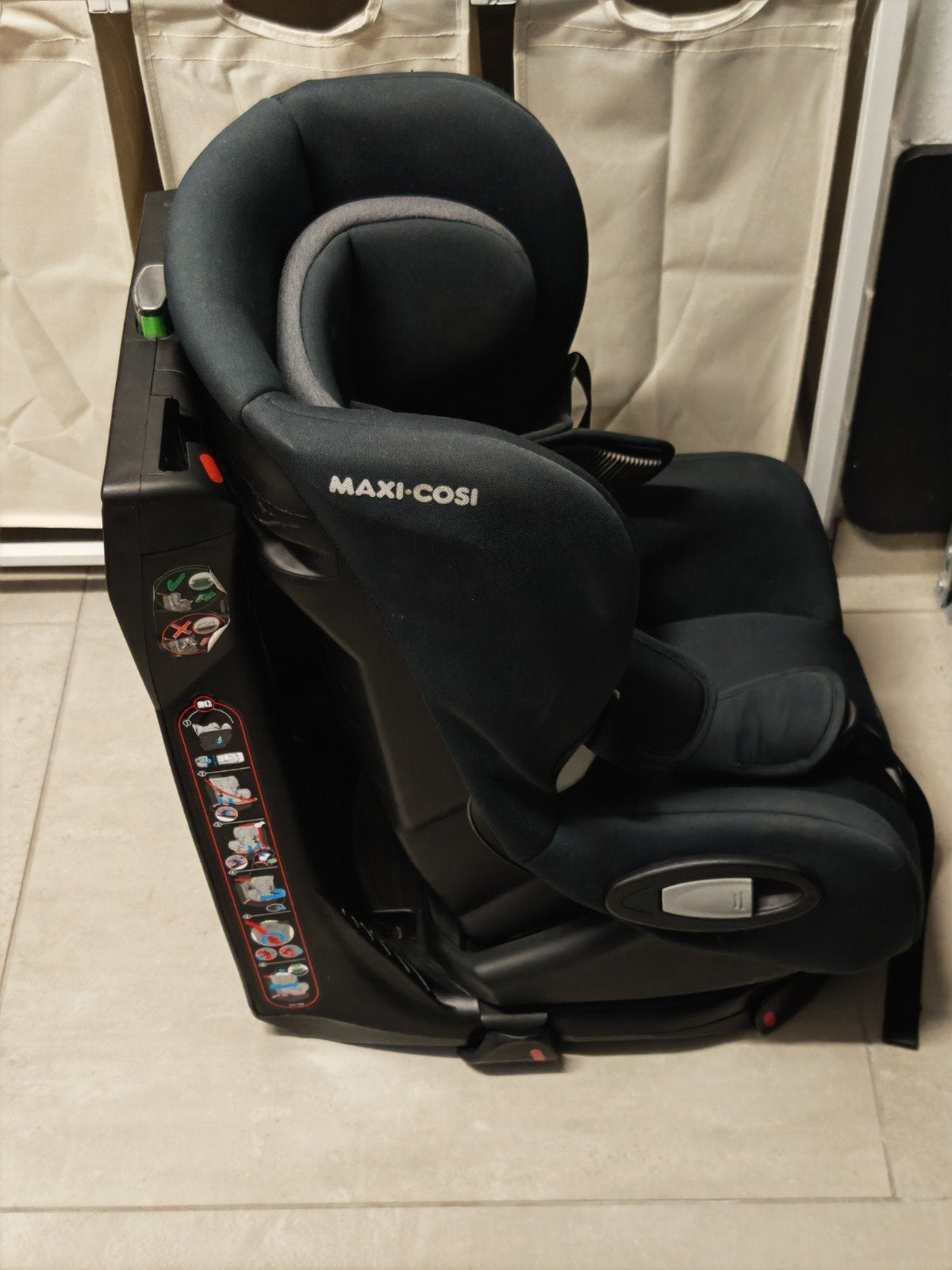 Maxi Cosi draaibare autostoel 9 tot 18kg in zeer goede staat, Kinderen en Baby's, Ophalen, 9 t/m 18 kg, Zijbescherming, Maxi-Cosi