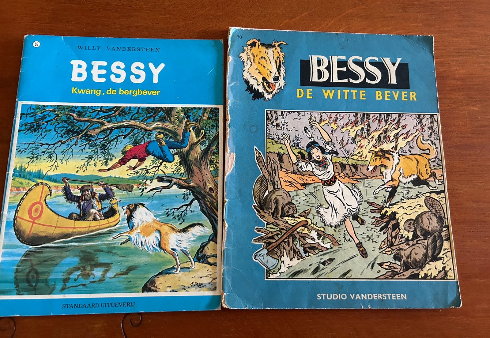 2 albums Bessy (1959 en 1979), Boeken, Stripverhalen, Meerdere stripboeken, Ophalen of Verzenden, Gelezen